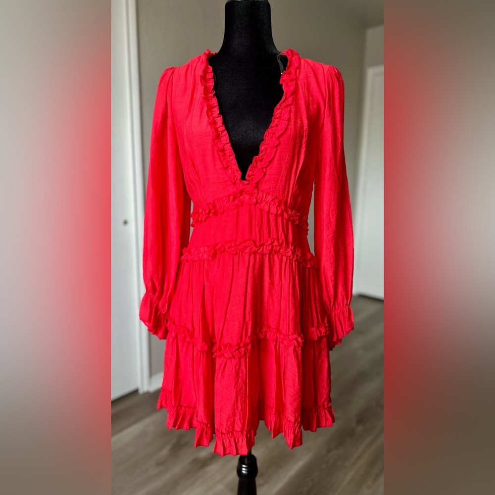 Entro Scarlet Long Sleeve Dress
